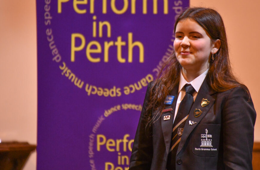 Day 10 – St Leonard’s-in-the-Fields – Singing Classes (evening)