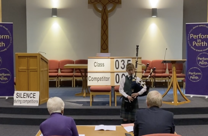 Day 5, Bankfoot Church, Piping (morning)